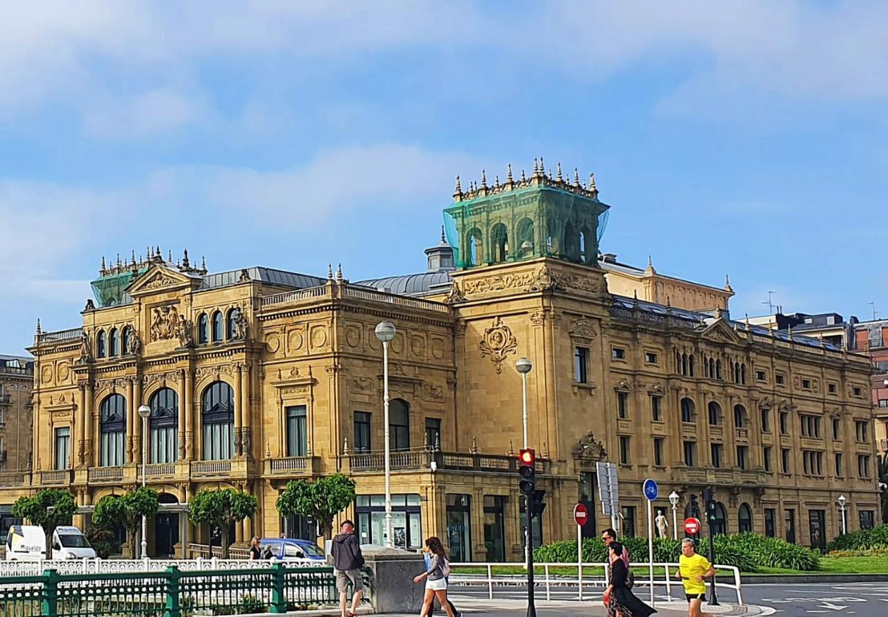 Pension Nuevas Artes سان سيباستيان المظهر الخارجي الصورة